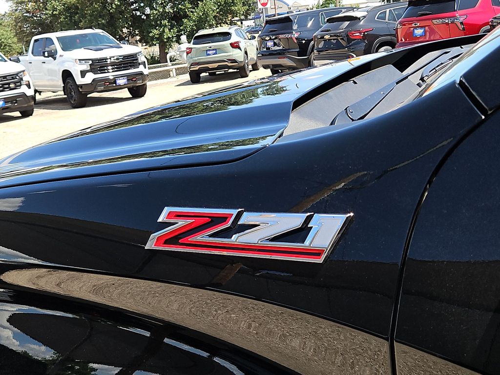 Thumbnail: 2026 Chevrolet Silverado 1500 - 7