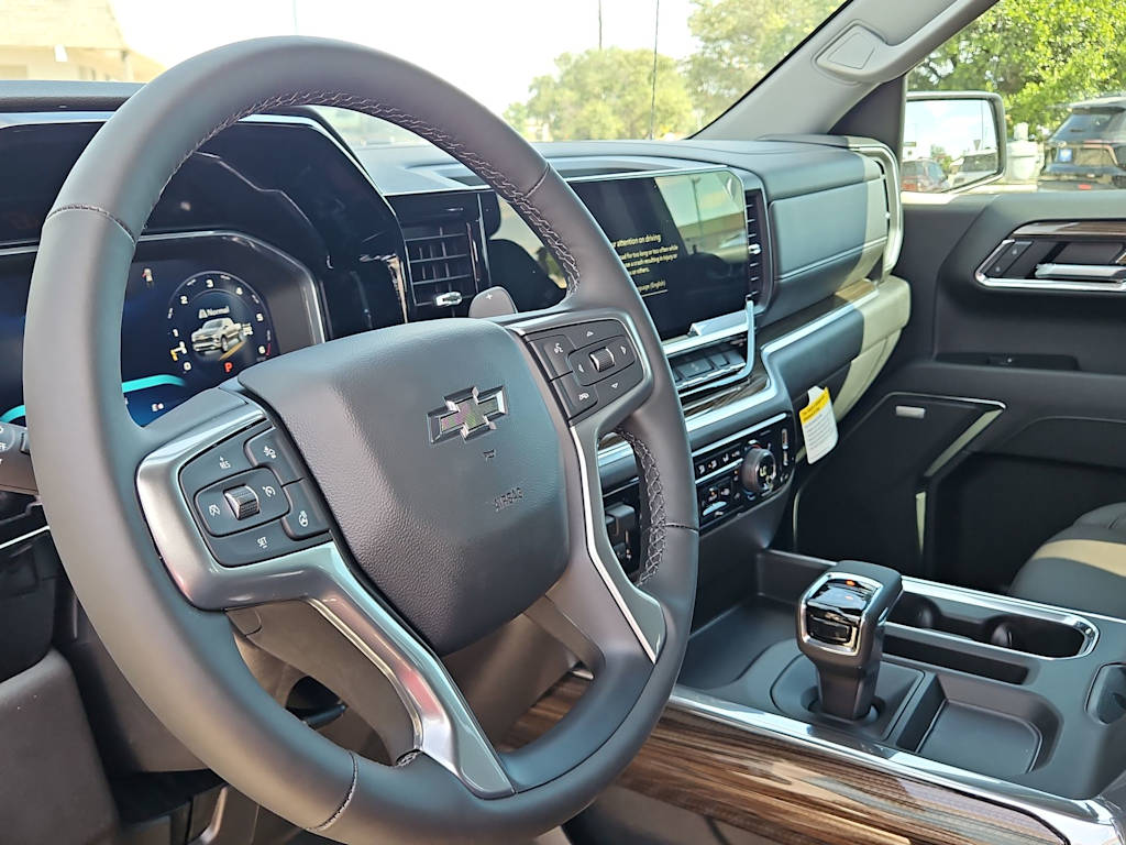 Thumbnail: 2026 Chevrolet Silverado 1500 - 2
