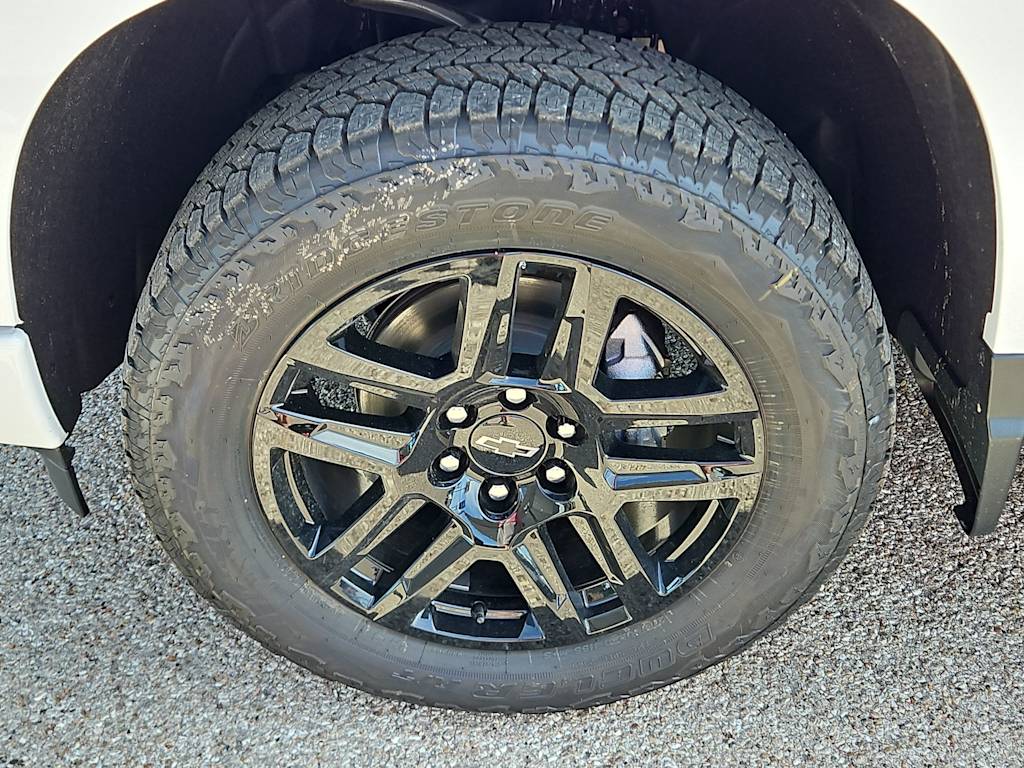 Thumbnail: 2026 Chevrolet Silverado 1500 - 8