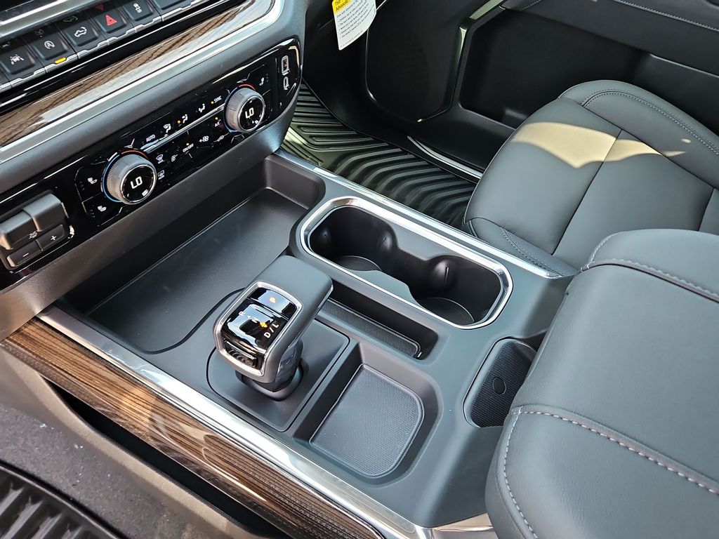 Thumbnail: 2026 Chevrolet Silverado 1500 - 14
