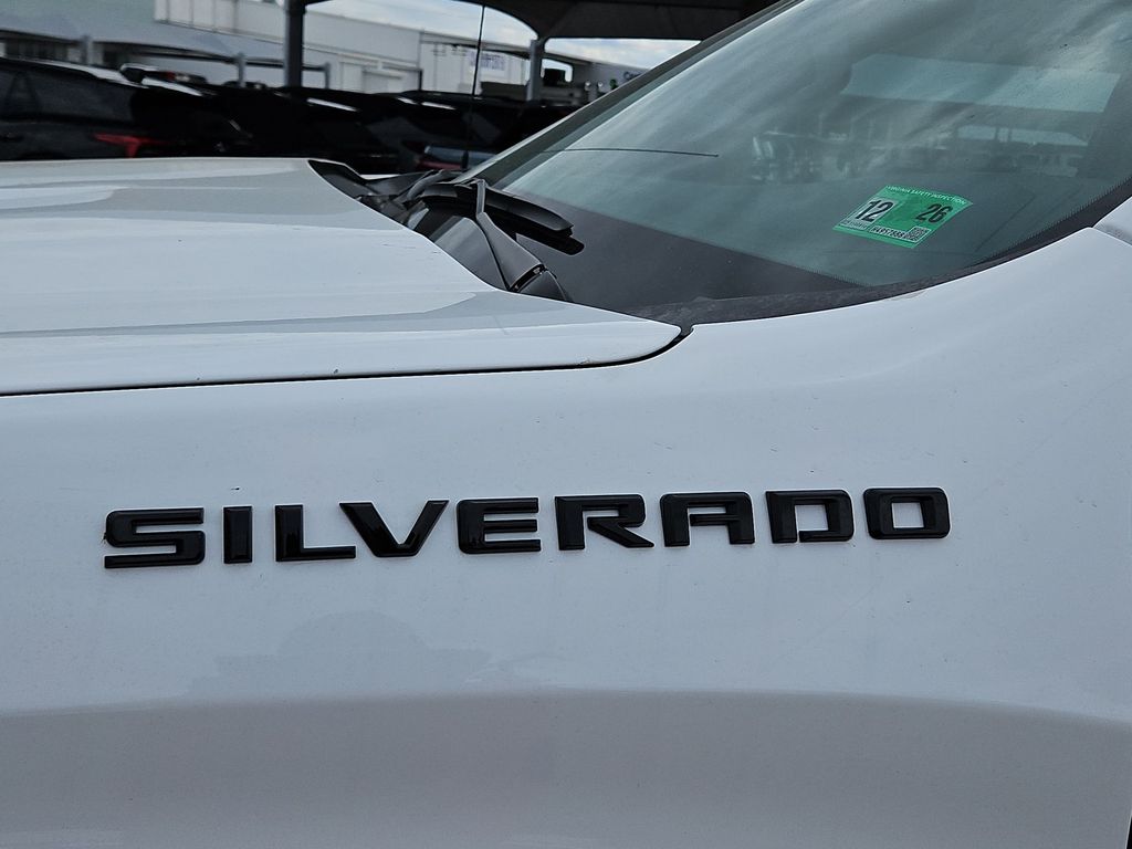 Thumbnail: 2026 Chevrolet Silverado 1500 - 7