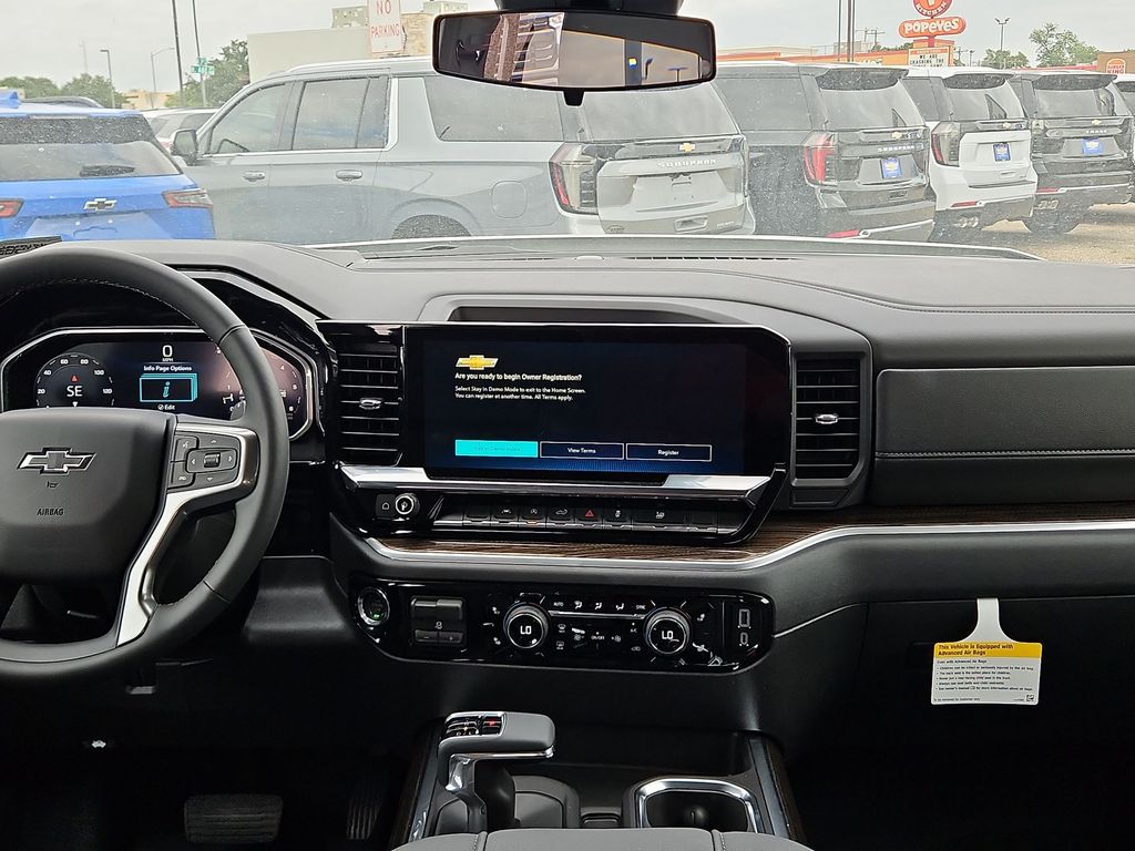 Thumbnail: 2026 Chevrolet Silverado 1500 - 11