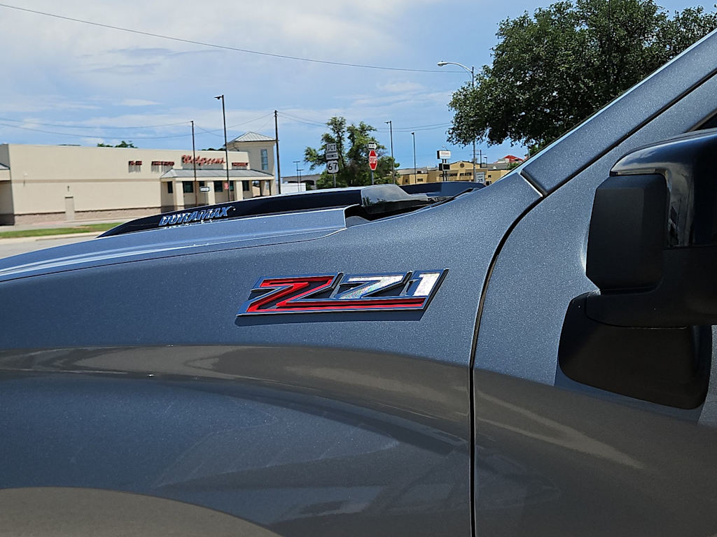 Thumbnail: 2025 Chevrolet Silverado 1500 - 7