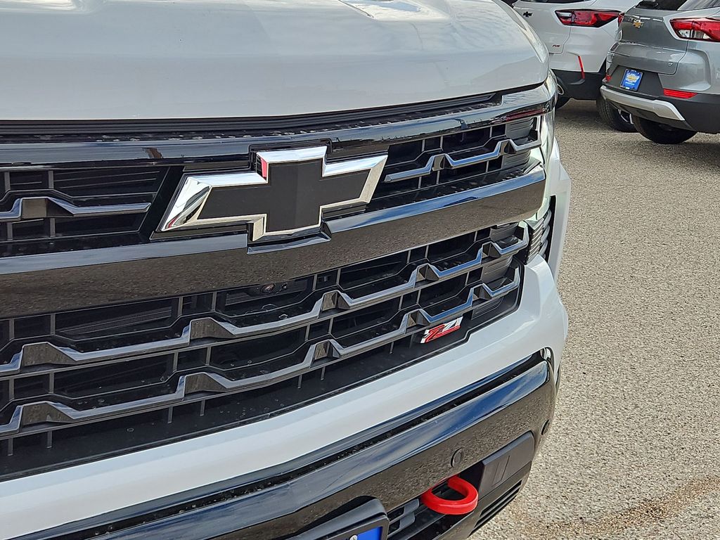 Thumbnail: 2026 Chevrolet Silverado 1500 - 19