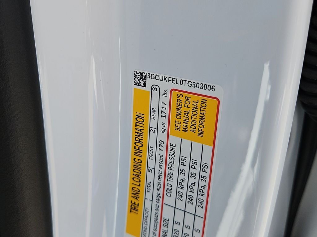 Thumbnail: 2026 Chevrolet Silverado 1500 - 17