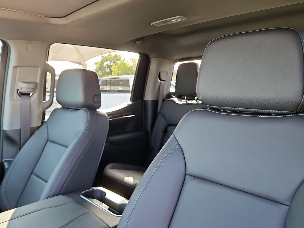 2026 Chevrolet Silverado 1500 LT Trail Boss - Photo 9