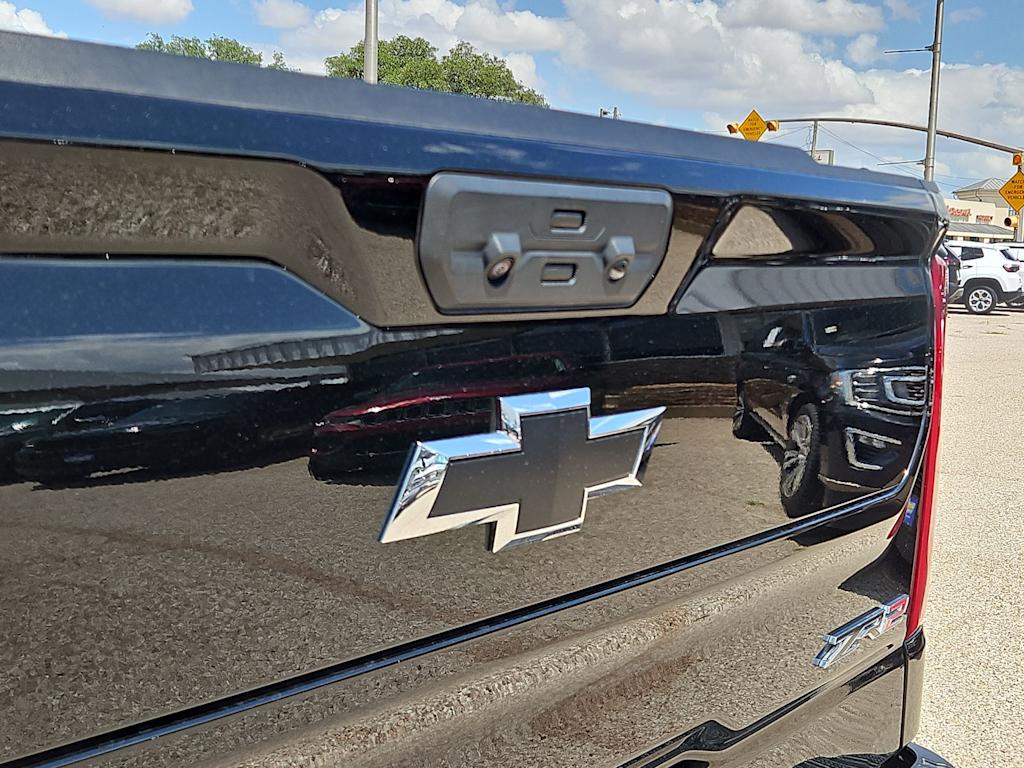 Thumbnail: 2025 Chevrolet Silverado 1500 - 7