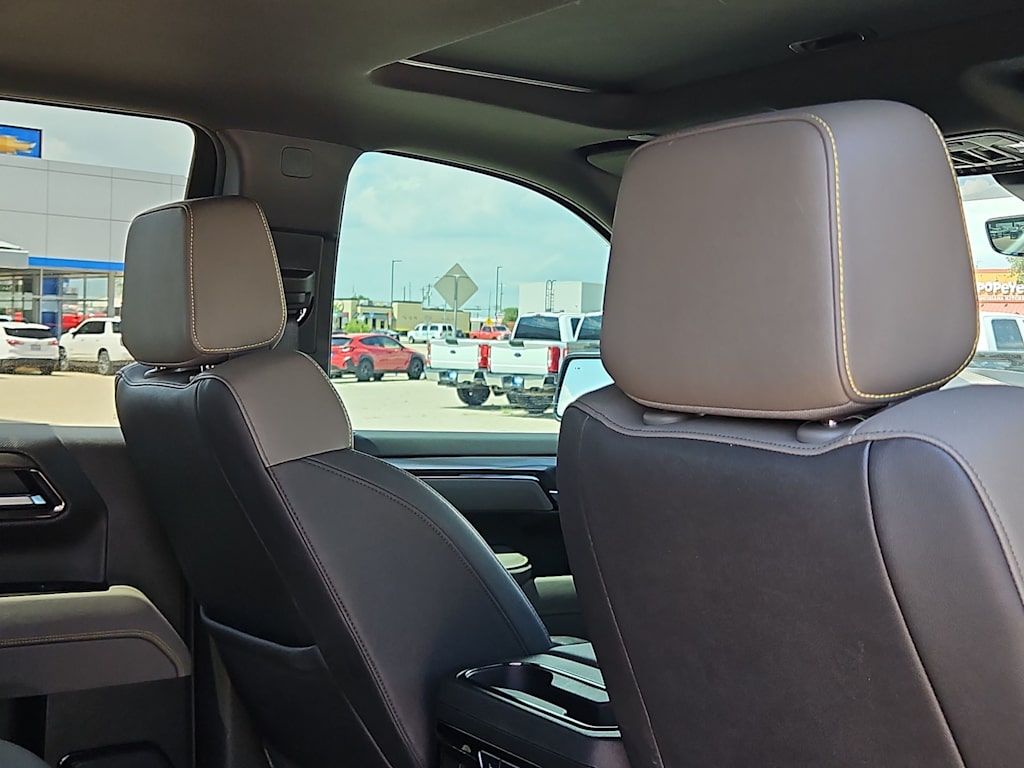 Thumbnail: 2025 Chevrolet Silverado 1500 - 9