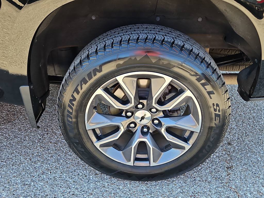 Thumbnail: 2022 Chevrolet Silverado 1500 - 8