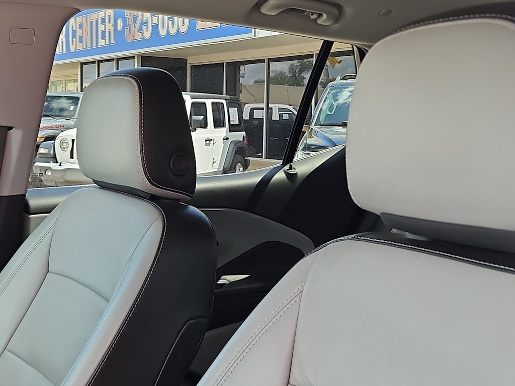 Thumbnail: 2024 GMC Terrain - 9