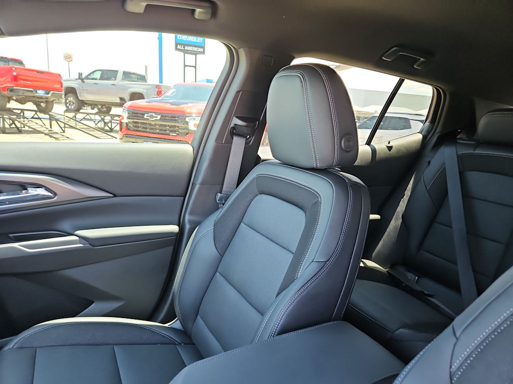 Thumbnail: 2024 Chevrolet Equinox - 10