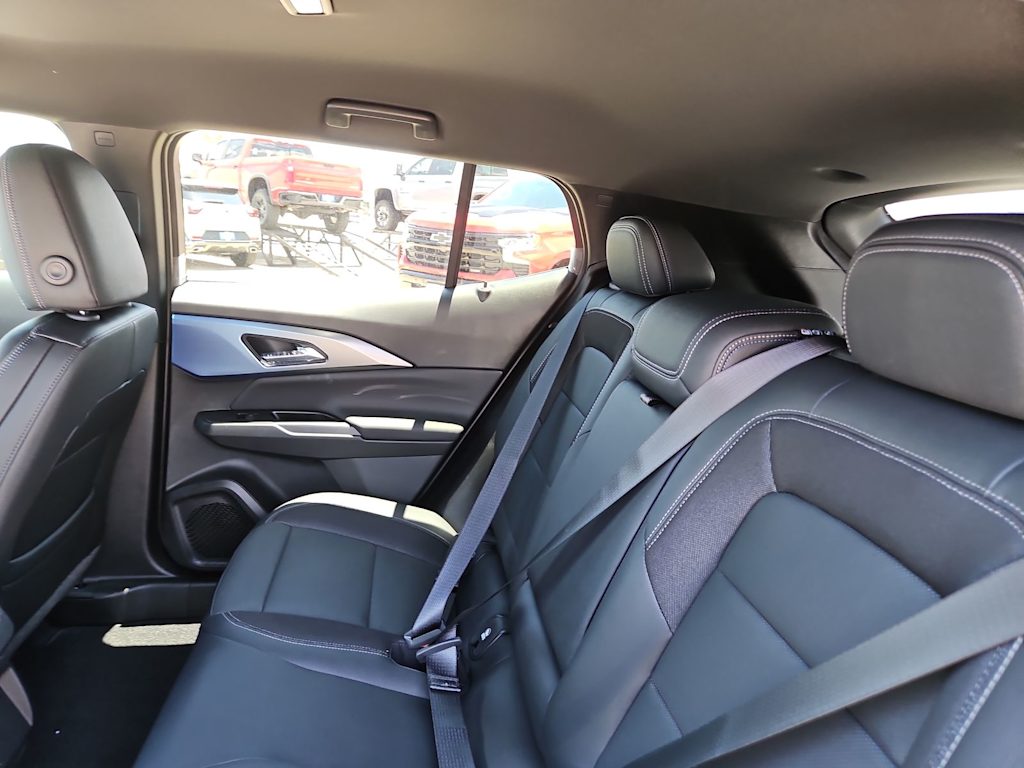 Thumbnail: 2024 Chevrolet Equinox - 17