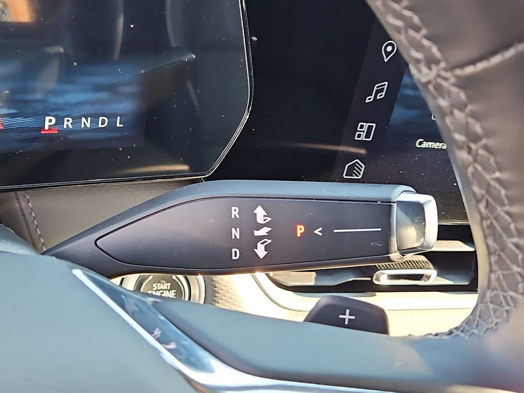 Thumbnail: 2025 Chevrolet Equinox - 14