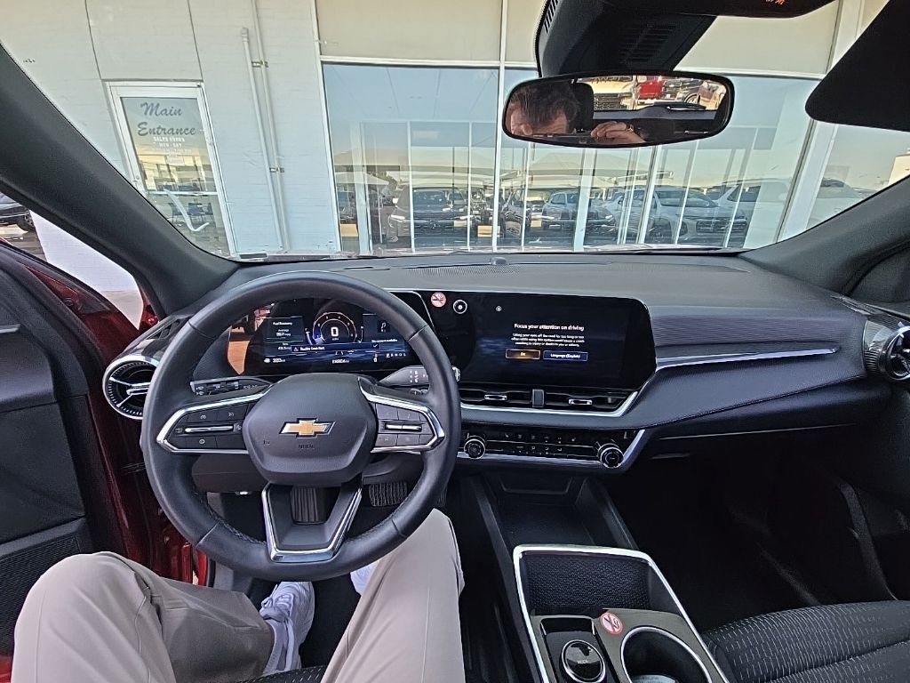 Thumbnail: 2026 Chevrolet Equinox - 2