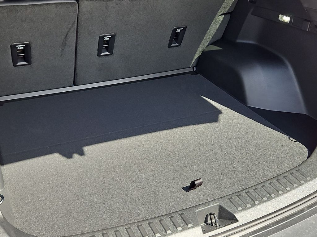 Thumbnail: 2026 Chevrolet Equinox - 16