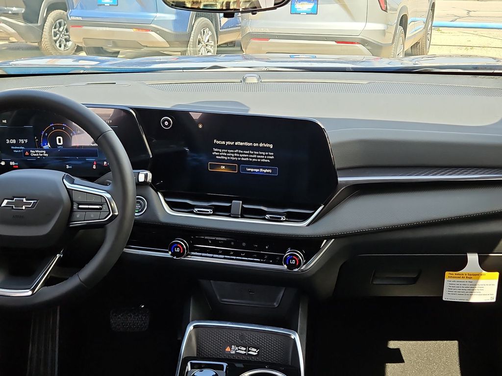 Thumbnail: 2026 Chevrolet Equinox - 9