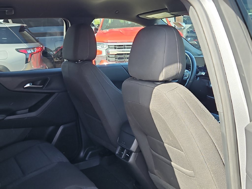 Thumbnail: 2026 Chevrolet Equinox - 12