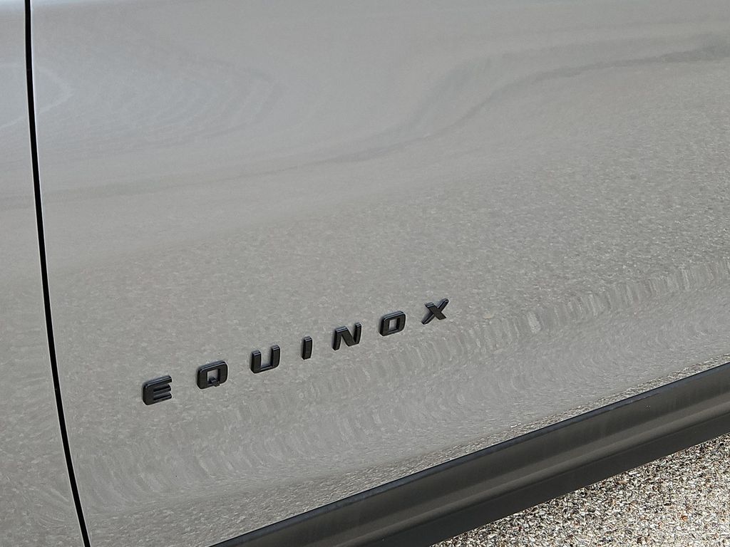 Thumbnail: 2023 Chevrolet Equinox - 7