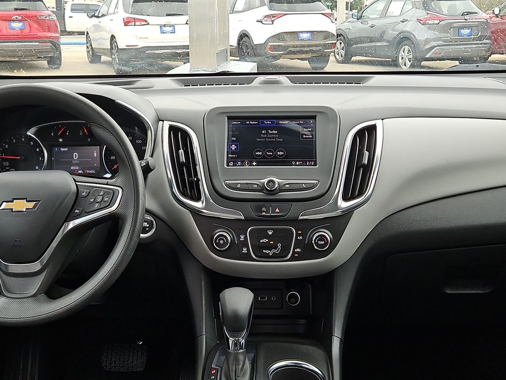 Thumbnail: 2023 Chevrolet Equinox - 9