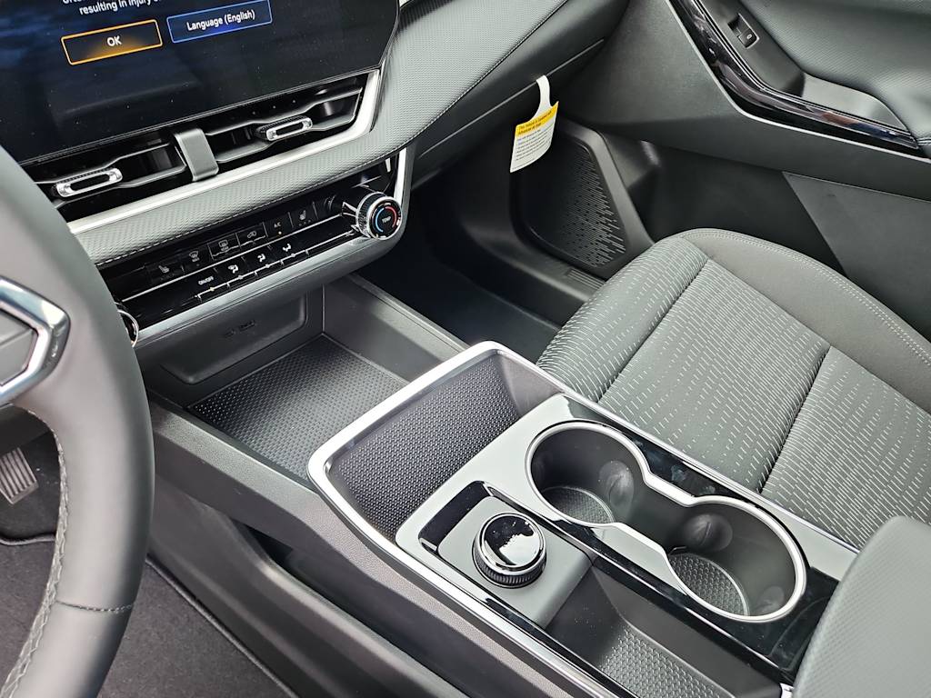 Thumbnail: 2026 Chevrolet Equinox - 14