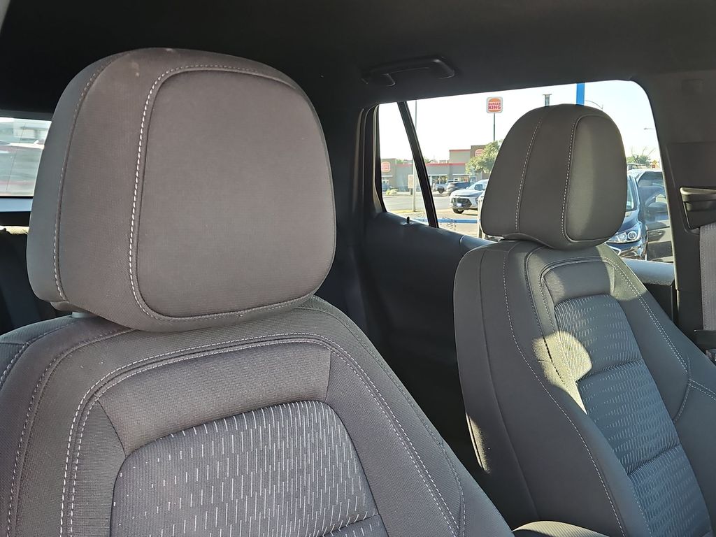 Thumbnail: 2026 Chevrolet Equinox - 23