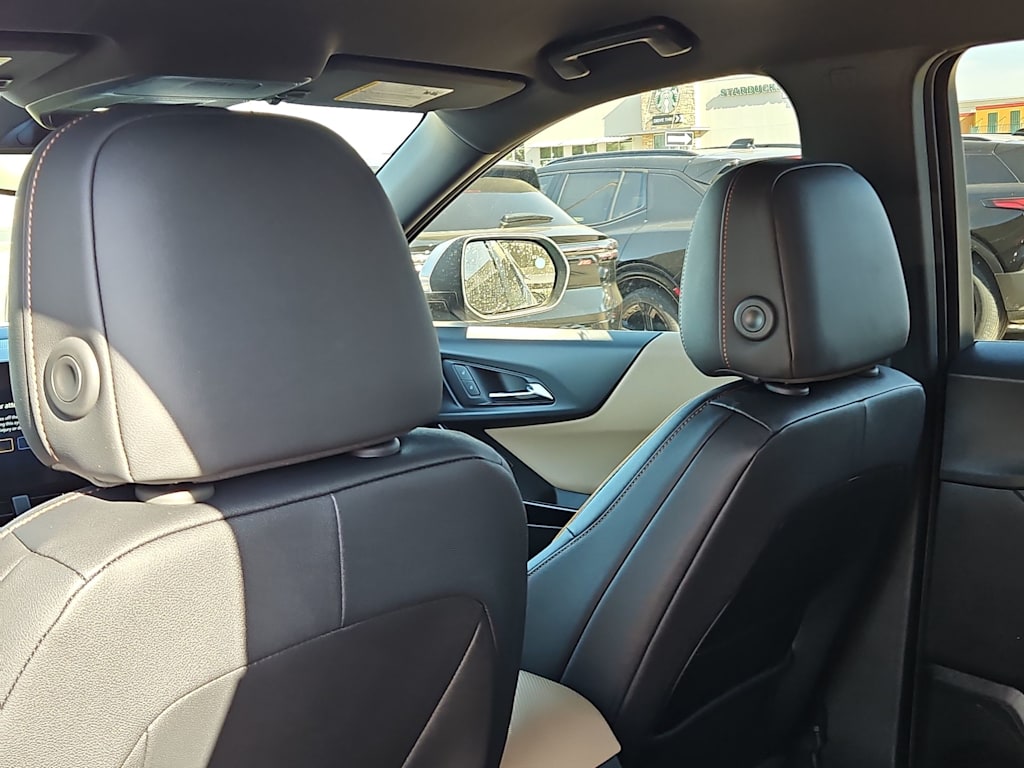 Thumbnail: 2026 Chevrolet Equinox - 11
