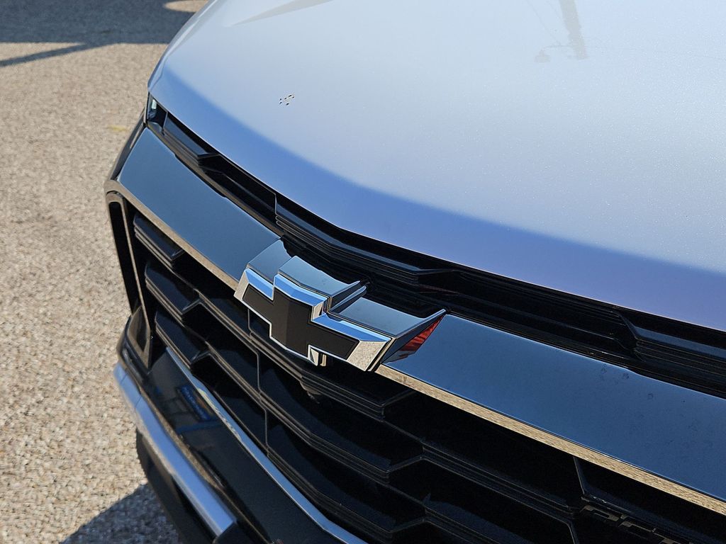 Thumbnail: 2026 Chevrolet Equinox - 22