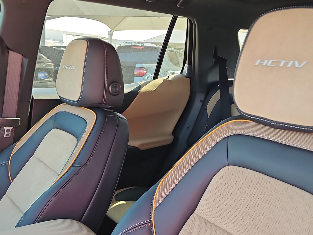 Thumbnail: 2026 Chevrolet Equinox - 10