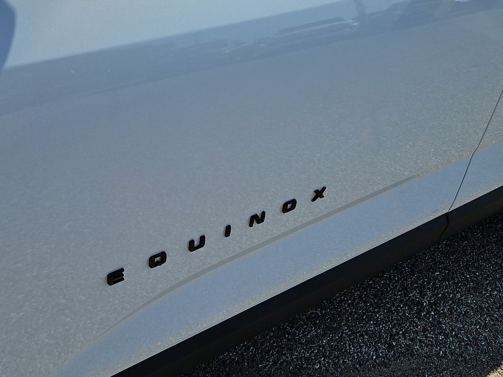 Thumbnail: 2026 Chevrolet Equinox - 7