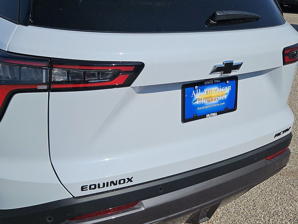 Thumbnail: 2026 Chevrolet Equinox - 25