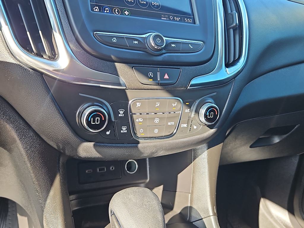 Thumbnail: 2024 Chevrolet Equinox - 15