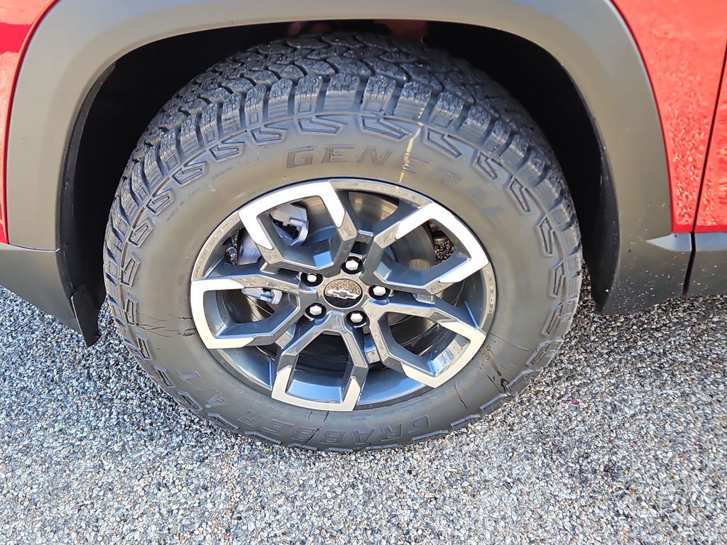 Thumbnail: 2026 Chevrolet Equinox - 8