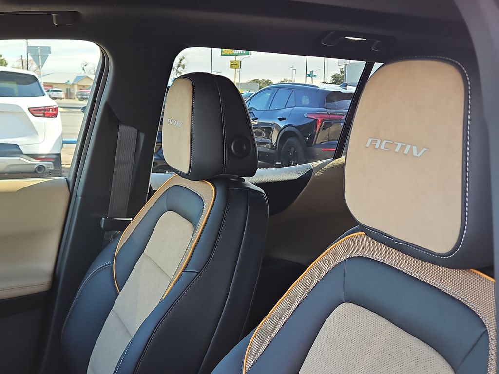 Thumbnail: 2026 Chevrolet Equinox - 10