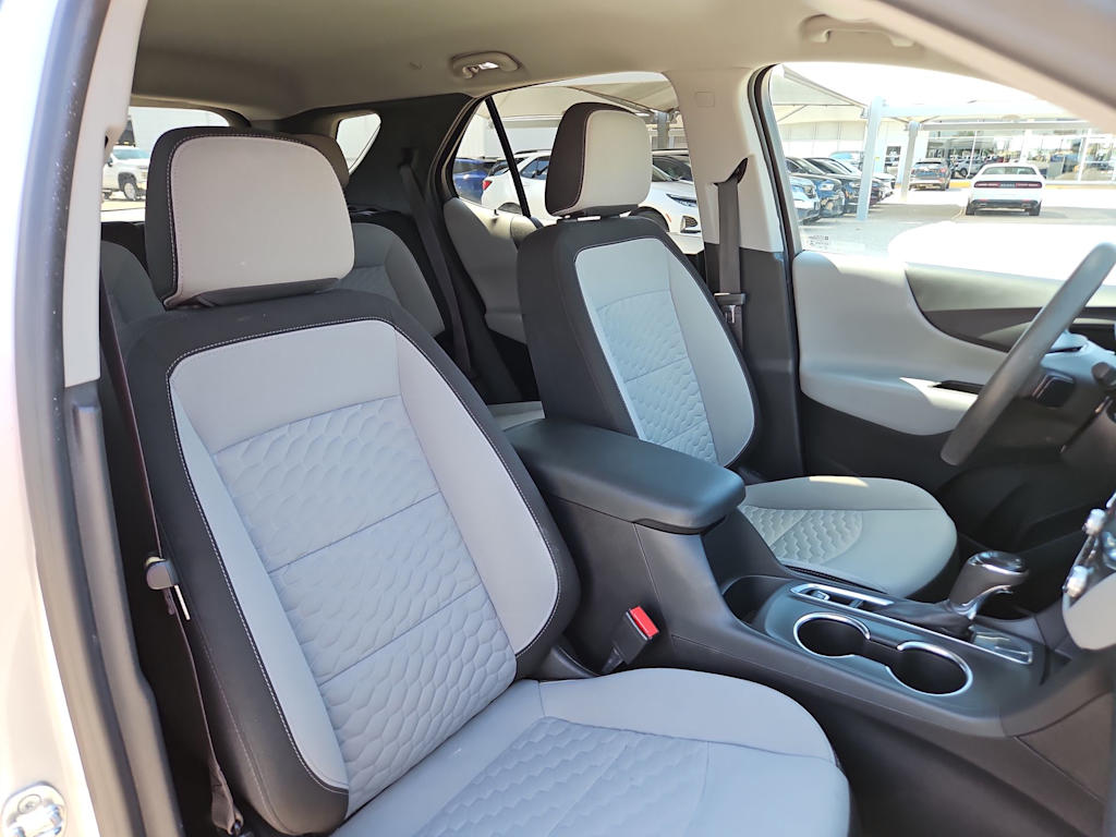 Thumbnail: 2021 Chevrolet Equinox - 11