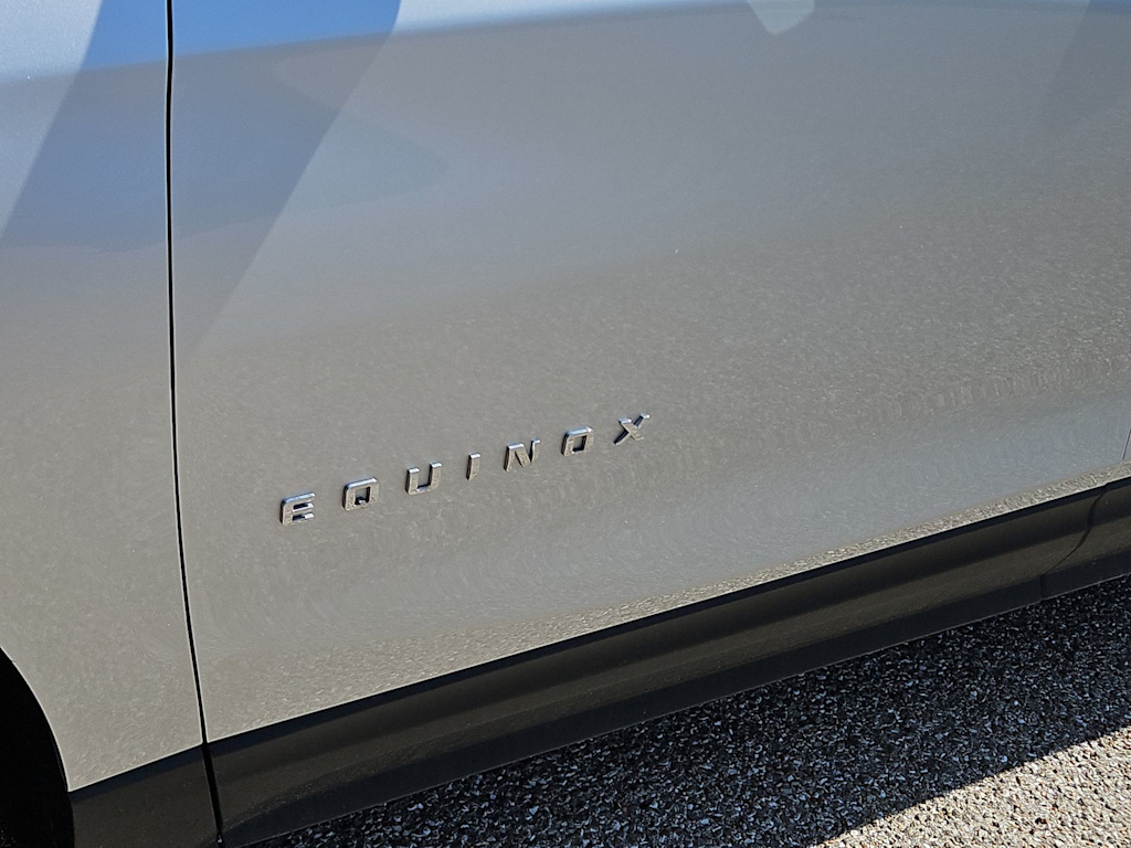 Thumbnail: 2021 Chevrolet Equinox - 7