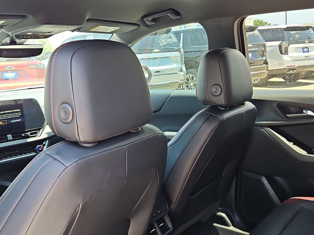 Thumbnail: 2026 Chevrolet Equinox - 12