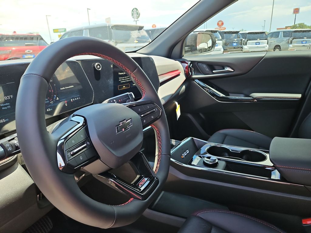 Thumbnail: 2026 Chevrolet Equinox - 2