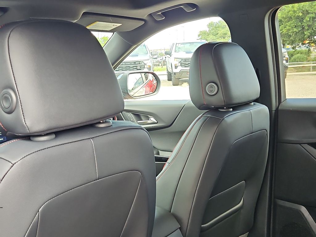 Thumbnail: 2026 Chevrolet Equinox - 11