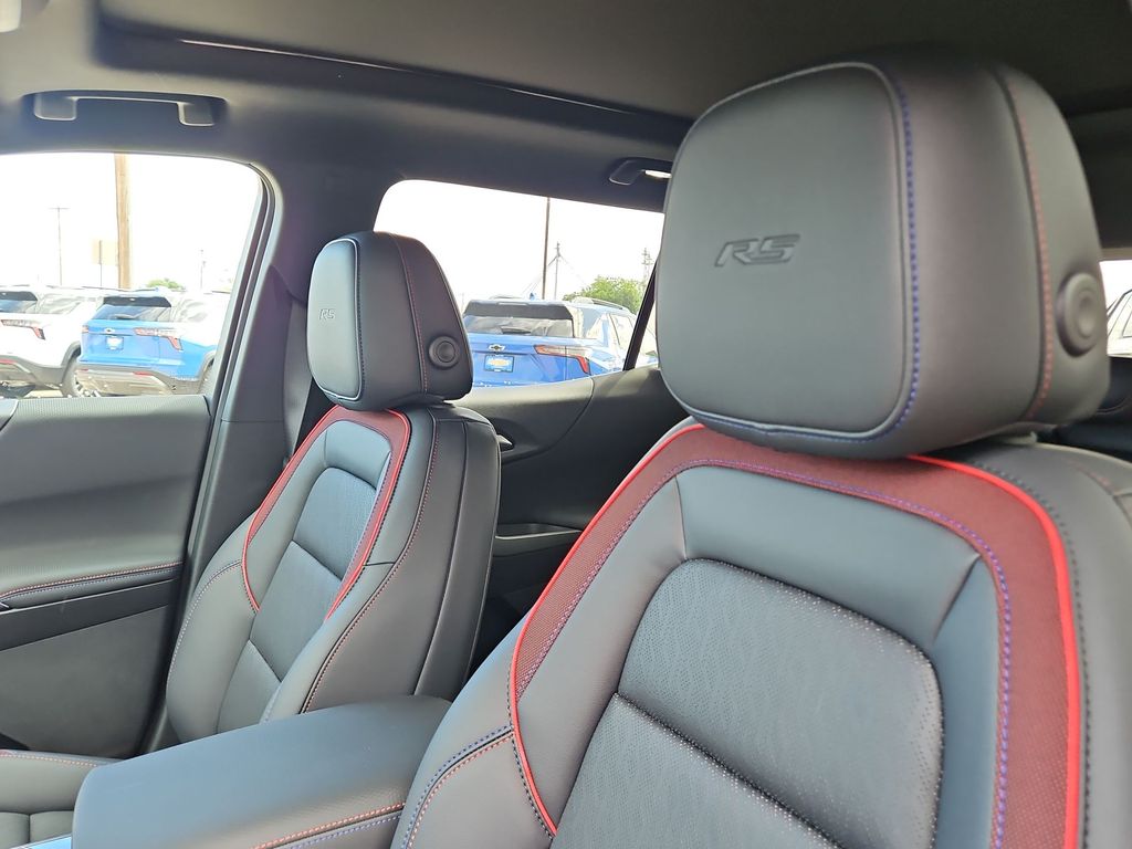 Thumbnail: 2026 Chevrolet Equinox - 10