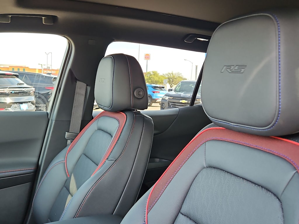 Thumbnail: 2026 Chevrolet Equinox - 9