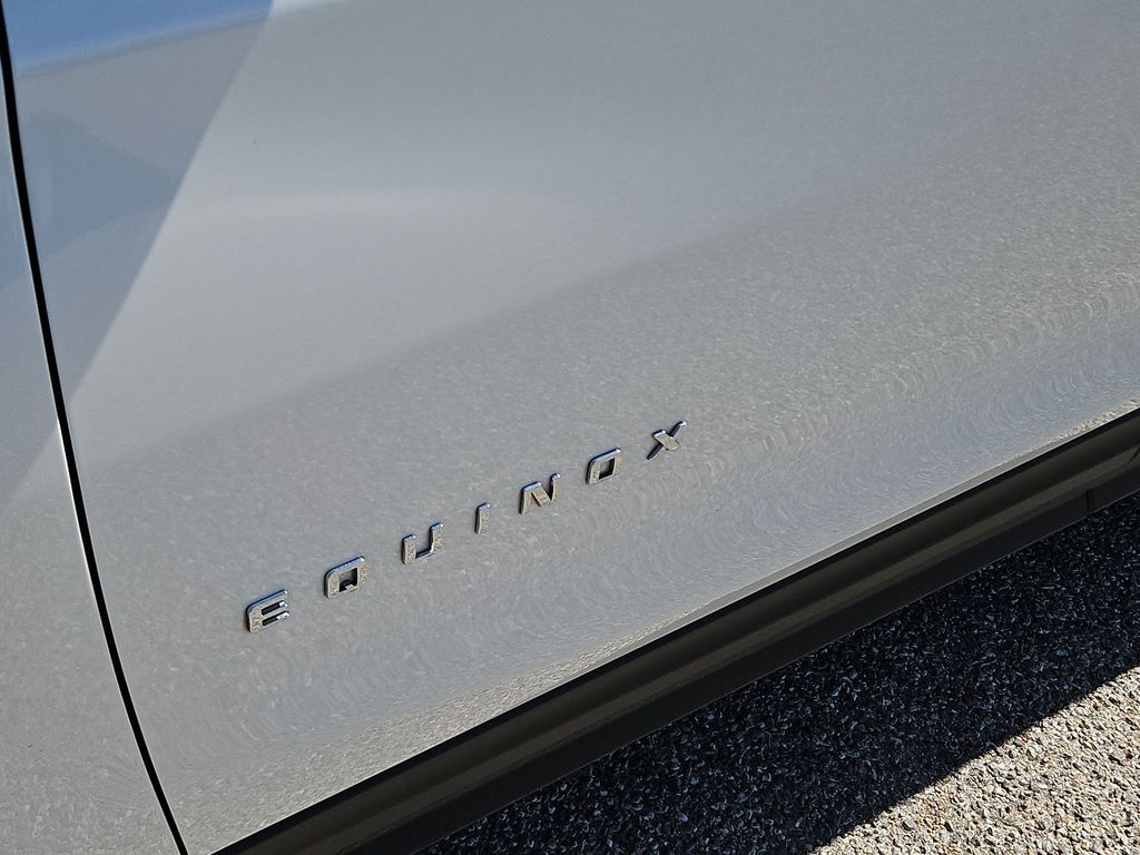 Thumbnail: 2022 Chevrolet Equinox - 7