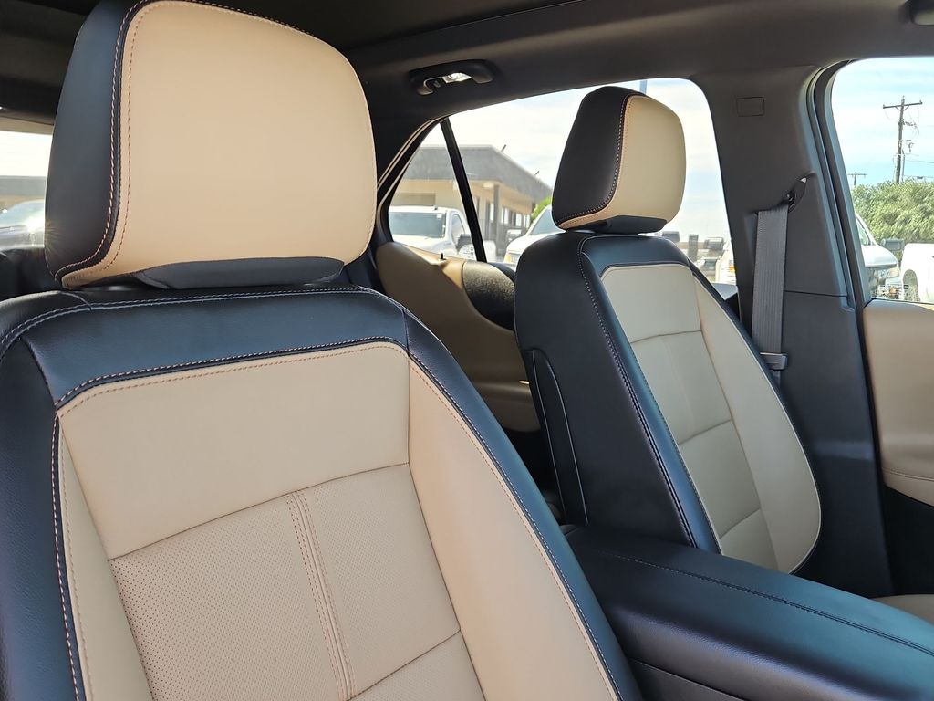Thumbnail: 2022 Chevrolet Equinox - 10