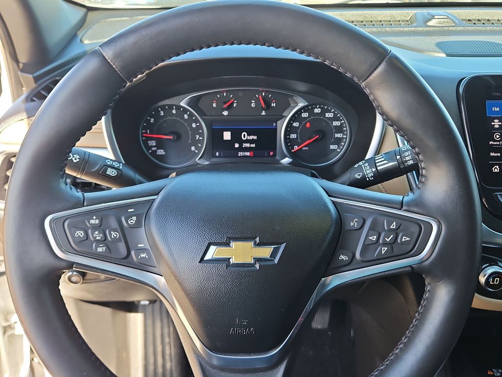 Thumbnail: 2022 Chevrolet Equinox - 9
