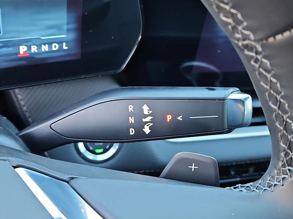 Thumbnail: 2026 Chevrolet Equinox - 25