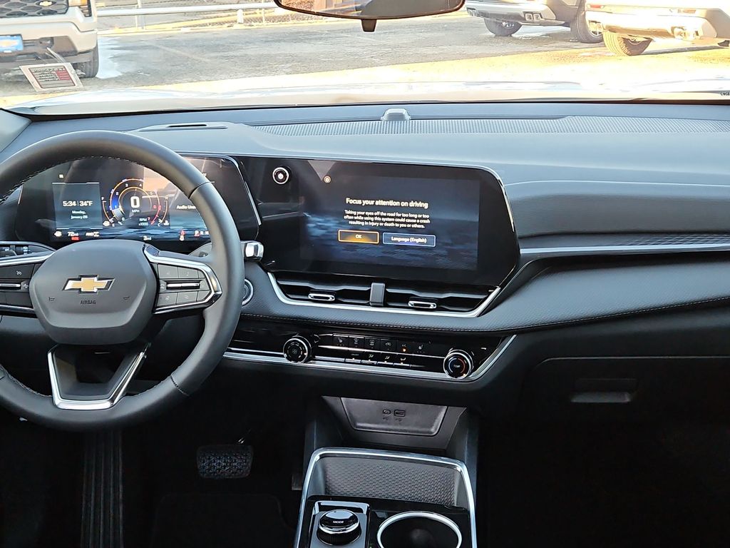 Thumbnail: 2026 Chevrolet Equinox - 9