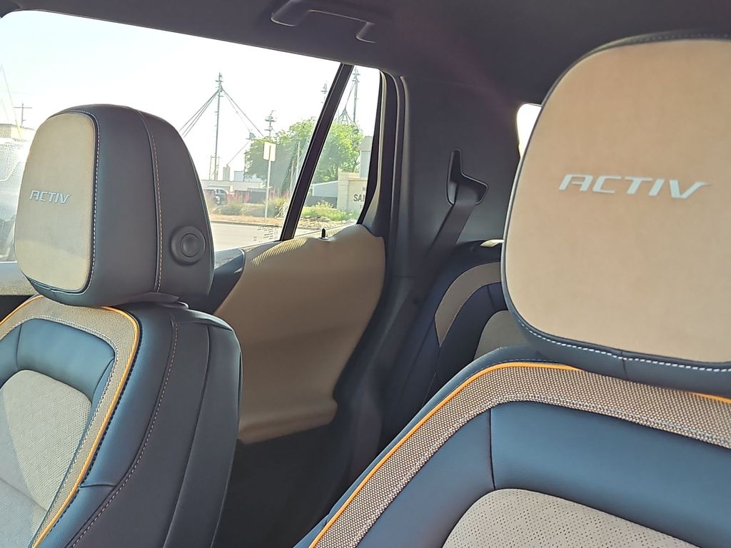 Thumbnail: 2026 Chevrolet Equinox - 9