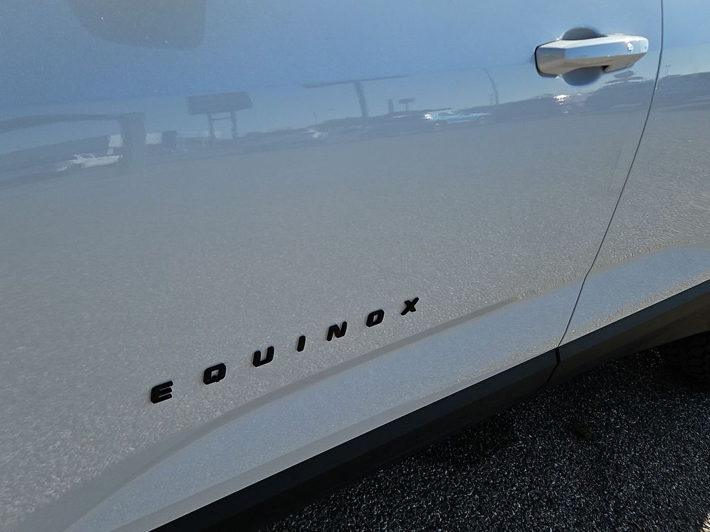 Thumbnail: 2026 Chevrolet Equinox - 20