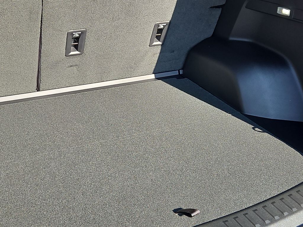 Thumbnail: 2026 Chevrolet Equinox - 14