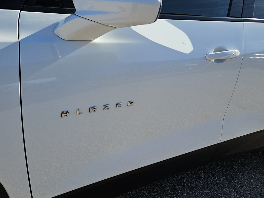 Thumbnail: 2023 Chevrolet Blazer - 7