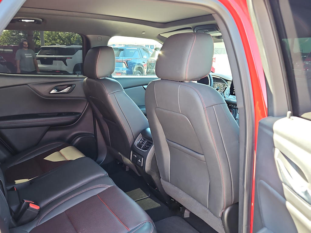 Thumbnail: 2023 Chevrolet Blazer - 23